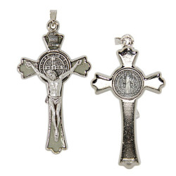 Croce di San Benedetto placcata in argento con smalto giallo fluorescente - 3 x 5 cm