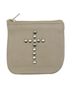 Estuche de cuero beige con cruz