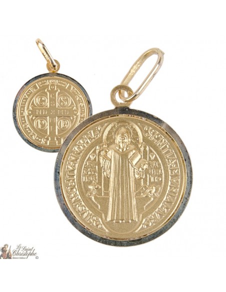 Médaille Saint Benoit or 18 carats