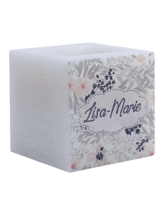 Scented and colored candle in the mass customizable first name