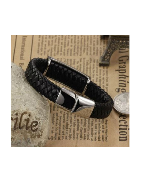Cinturino in pelle e metallo inossidabile con croce
