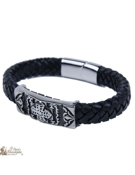 Leather and stainless steel bracelet with cross