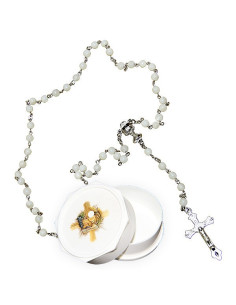 Chapelet blanc véritable perles en nacre avec boite communiant