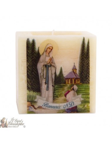 Scented and colored candle in the Virgin mass of the Poor of Banneux N.D