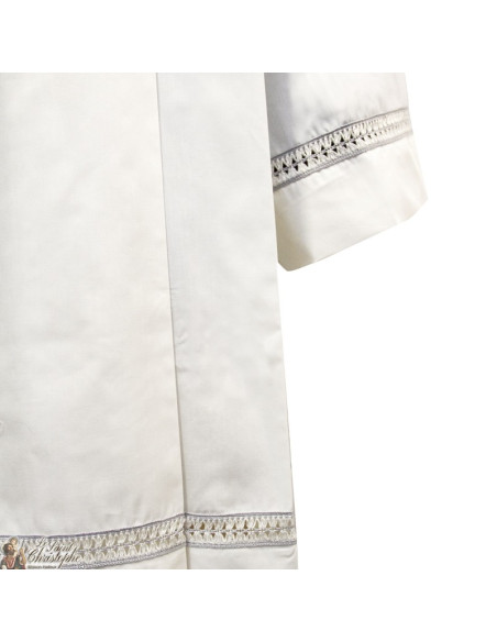 Camice ricamato beige per il pronto o accolito - cotone