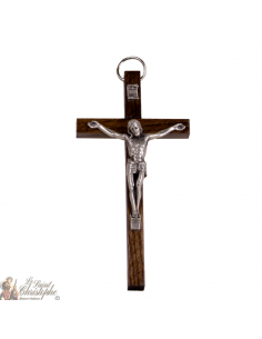 Croix en bois simple avec Jésus argenté