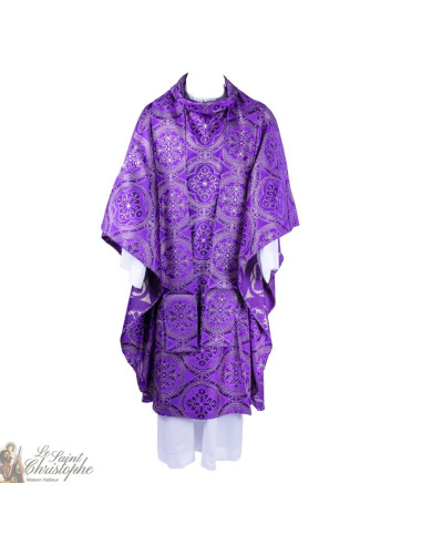 Chasuble pour prêtre avec étole mauve, brodée de fil d'or