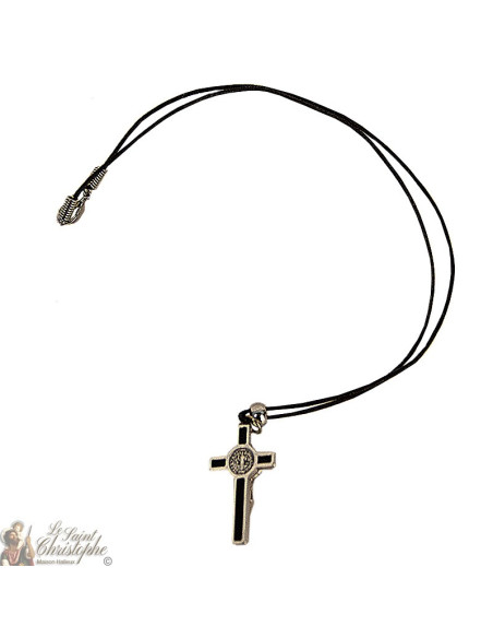 Collana croce di San Benedetto