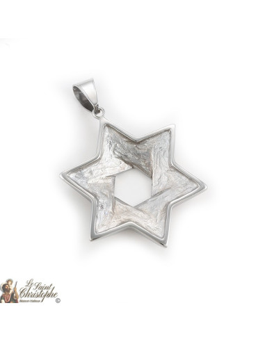 Silver pendant star of David