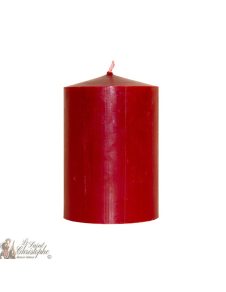 Candle colored in the mass burgundy 7 x 10 cm