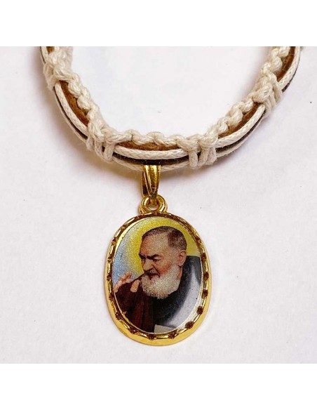 Bracelet Padre Pio réalisé à la main