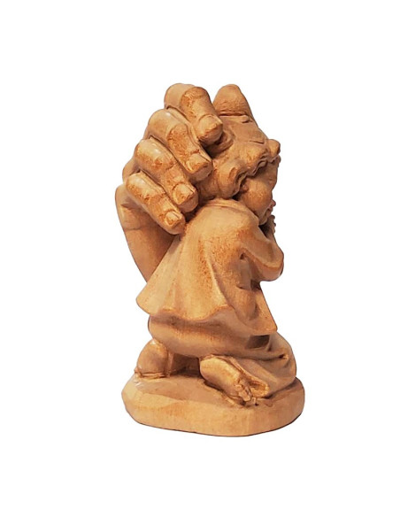Wooden hand with child - 7 cm