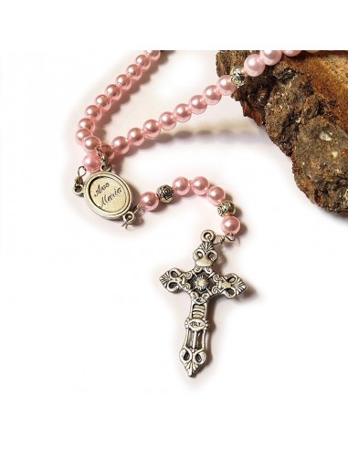 Rosario con grani di plastica rosa