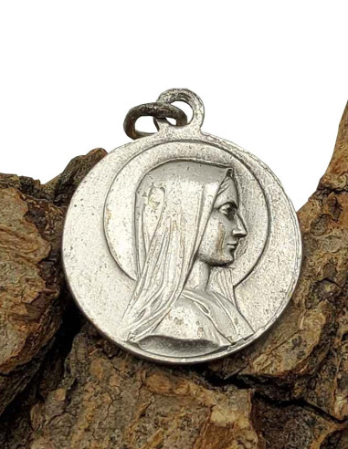 Medal of the Virgin of Banneux - 6