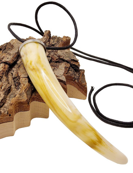 Pendant horn of plenty