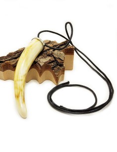 Pendant horn of plenty