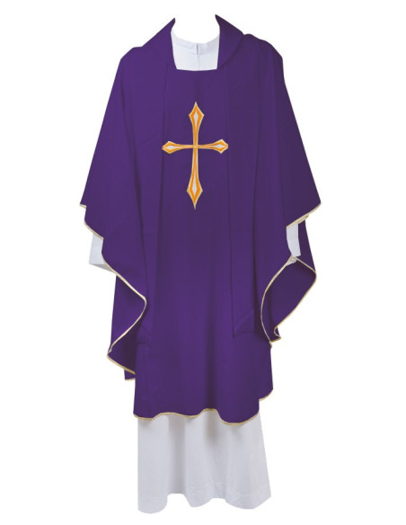 Priesterkasel mit goldenem und silbernem Kreuzstickerei und Stola - malvenfarben