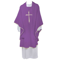 Casulla morada con cruz Tau estilizada y estola – Talla única