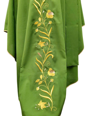 Green chasuble with gold and brown floral embroidery and stole – One size