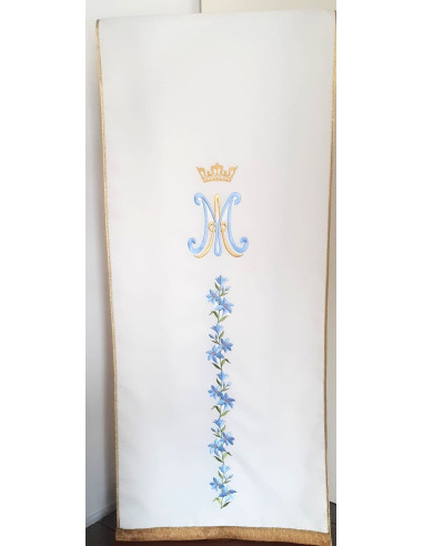 Drappo da leggio con monogramma mariano coronato e fiori blu – 50 × 250 cm