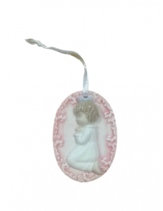 Medaillon biddend meisje keramiek – Roze en wit