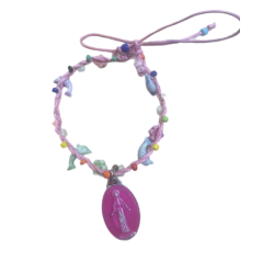 Bracelet enfant Vierge Miraculeuse rose, fleurs et dauphins