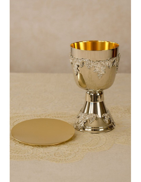 Nickel-plated Chalice Gold Interior – Liturgical Elegance 17 cm