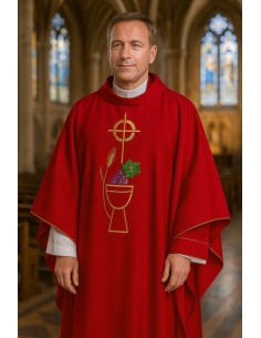 Chasuble rouge brodée calice et raisins avec étole – Liturgie