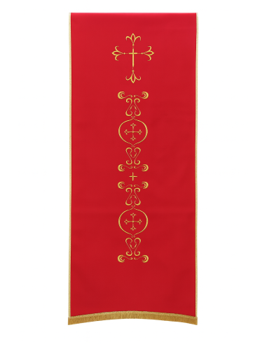 Rood liturgisch voorhangsel met gouden borduursel – Kruis en barokke motieven