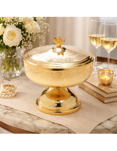 Copón litúrgico de latón dorado con tapa – 14 cm – Capacidad para 180 hostias