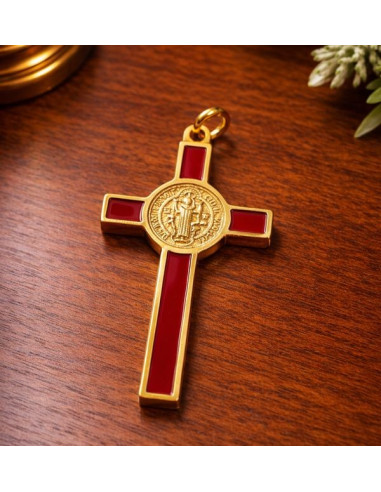 Heilige Benedictus Kruis Rood & Goud – Beschermende Hanger