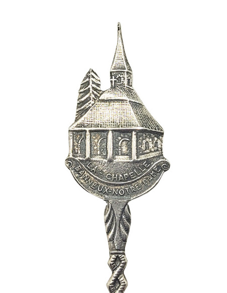 Cucharilla recuerdo capilla de Banneux en metal plateado – 12 cm