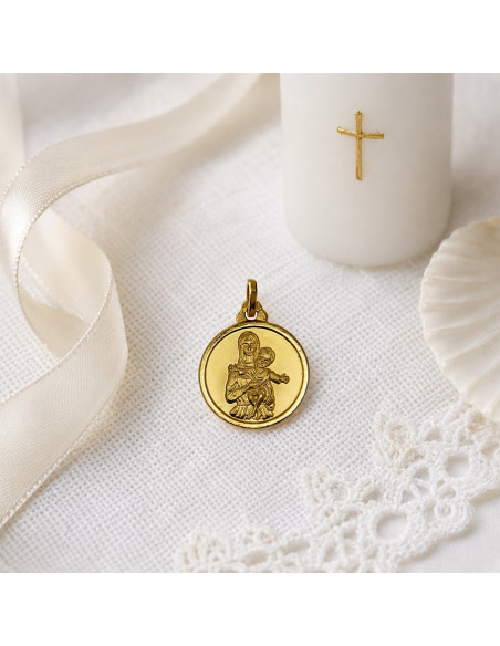 Gold-Plated Virgin Mary and Child Medal – Religious Pendant 17 mm