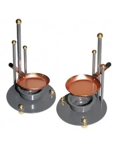 Moderne wierookbrander met kaars