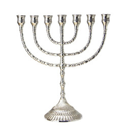 Menorah kandelaar met 7 takken zilverkleurige hoogte 30 cm