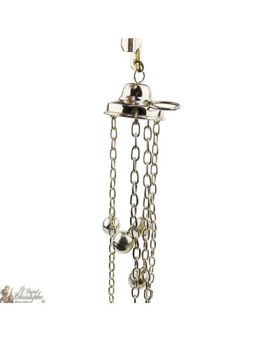 Gesneden wierookvat met belletjes