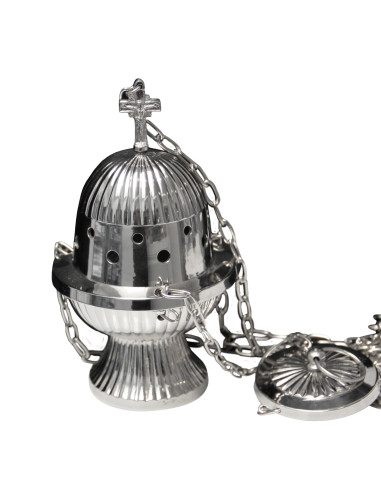 Silberfarbenes Metallgefäß zum Aufhängen - Leinen