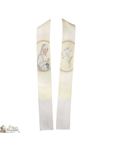 Virgen de los Pobres de Banneux sacerdote bordado robó ND