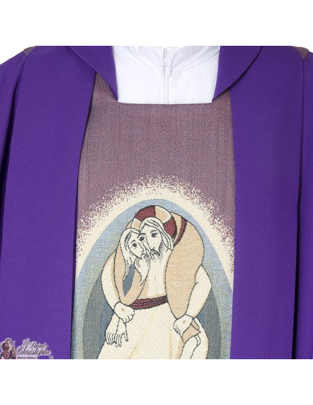 Chasuble pour prêtre brodée avec la Miséricorde