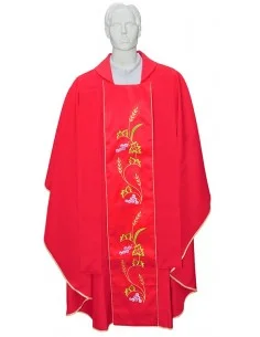 Chasuble with embroidered scapular stole
