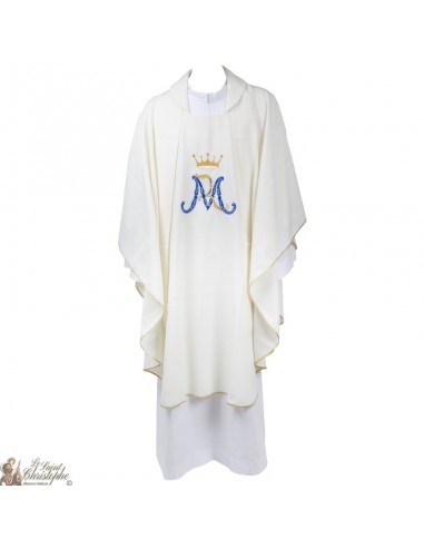Chasuble for priest with embroidered stole