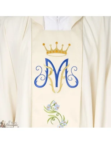 Chasuble pour prêtre avec étole brodée