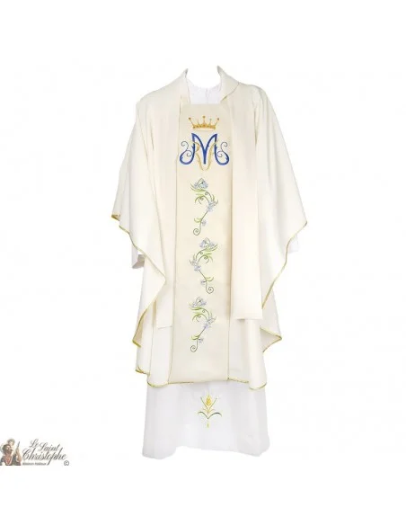 Casulla para sacerdote con estola bordada