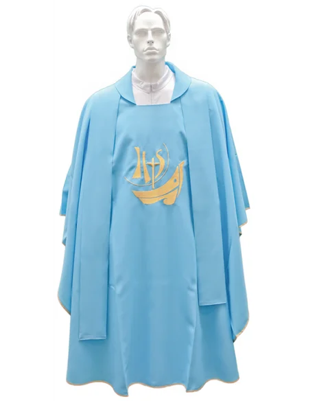 Chasuble pour prêtre avec étole brodée