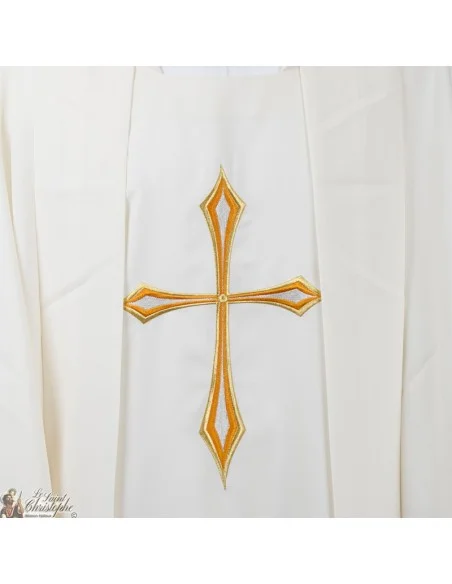 Chasuble pour prêtre avec étole brodée