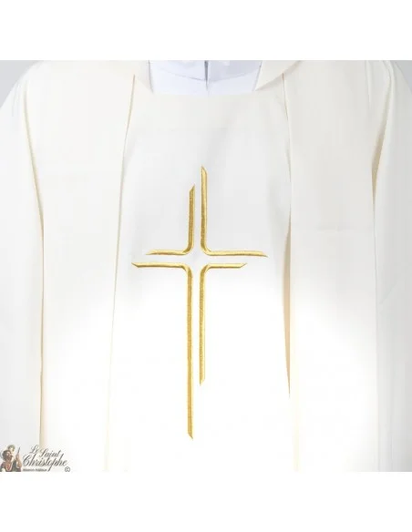 Casulla para sacerdote con estola bordada