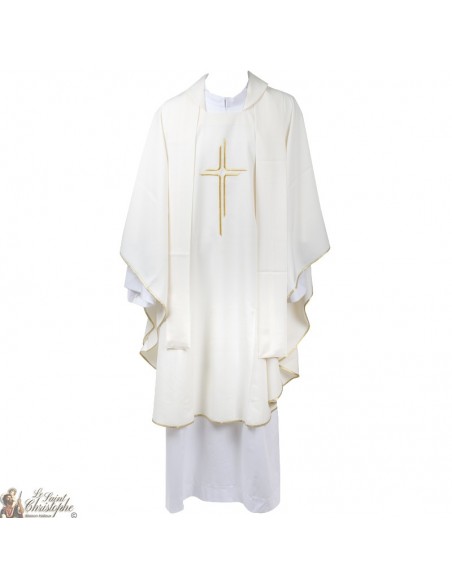 Casulla para sacerdote con estola bordada