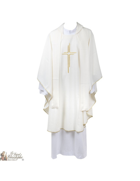 Chasuble pour prêtre avec étole brodée