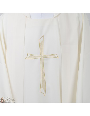 Chasuble for priest with embroidered stole