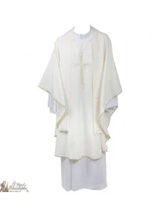 Chasuble pour prêtre avec étole brodée